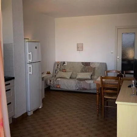 Heliopolis Batiment Ab - 4 Pers Heliopolis Bat Ab Tres Grande Terrasse Mae-2984 Apartment Agde
